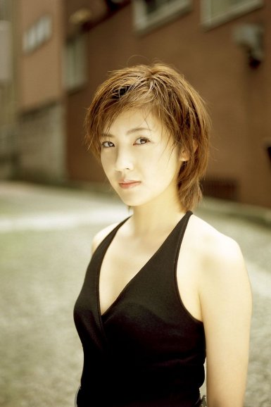 潮牌之道——透视全球下一个万亿级市场_PG电子(图3) 电子平台